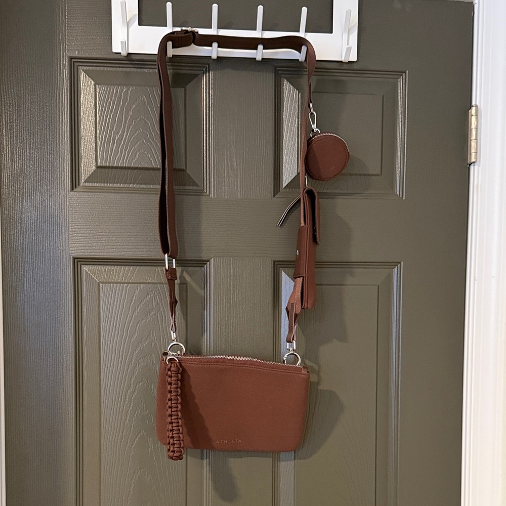 NWT Athleta Revive Modular Crossbody Bag Chocolate Brown